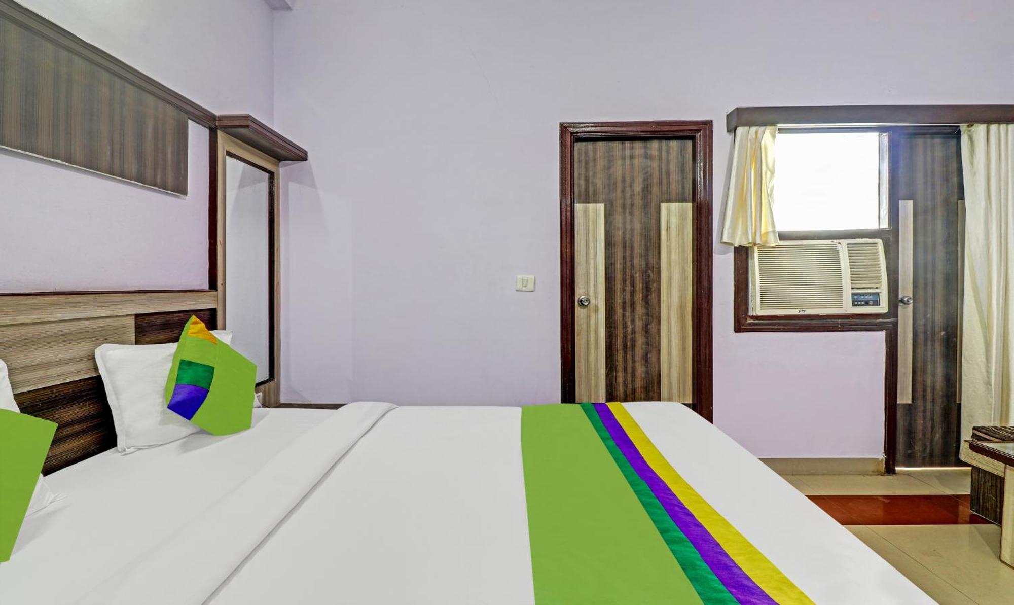 Hotel Castle View Агра Екстер'єр фото