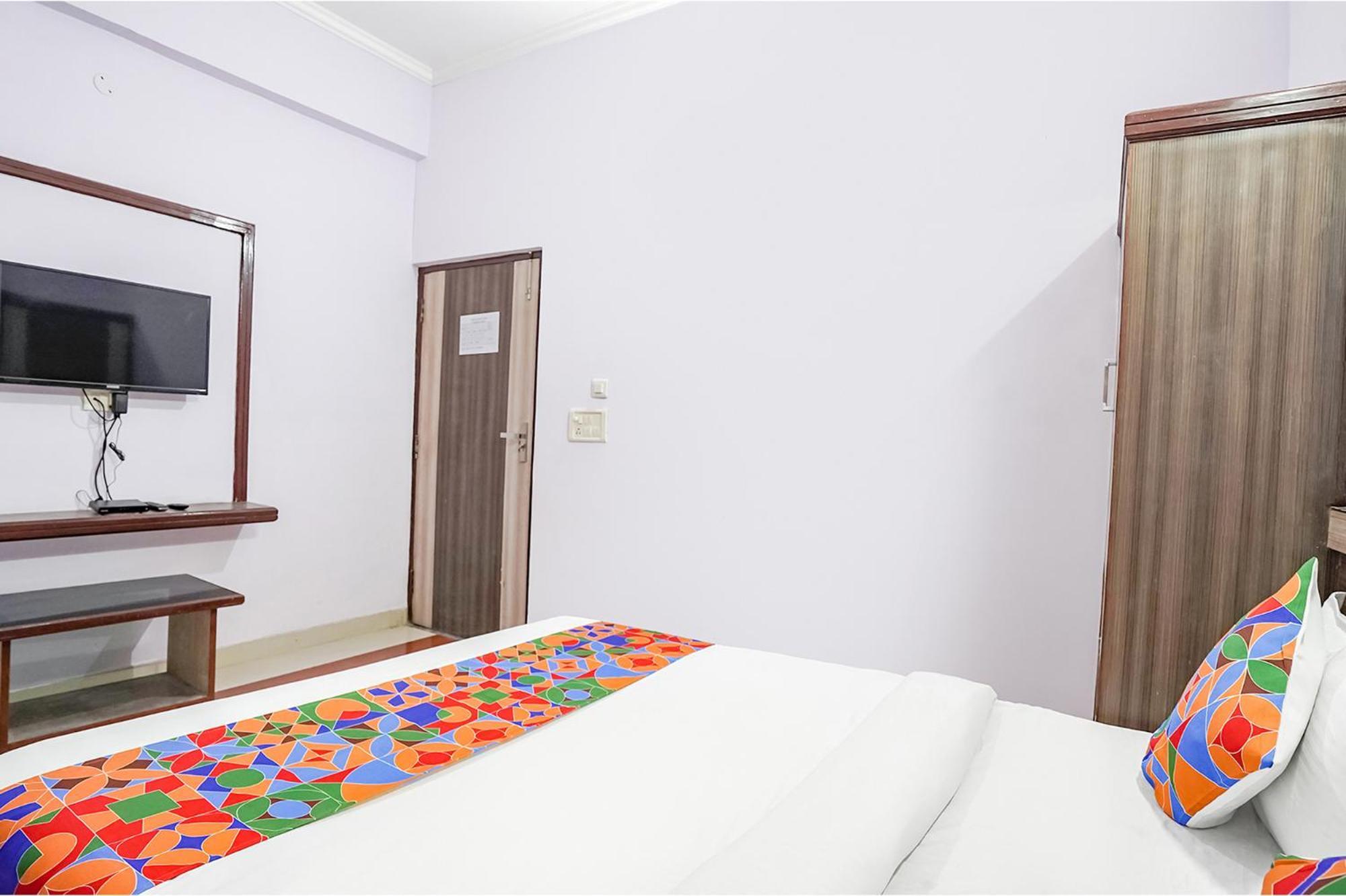 Hotel Castle View Агра Екстер'єр фото